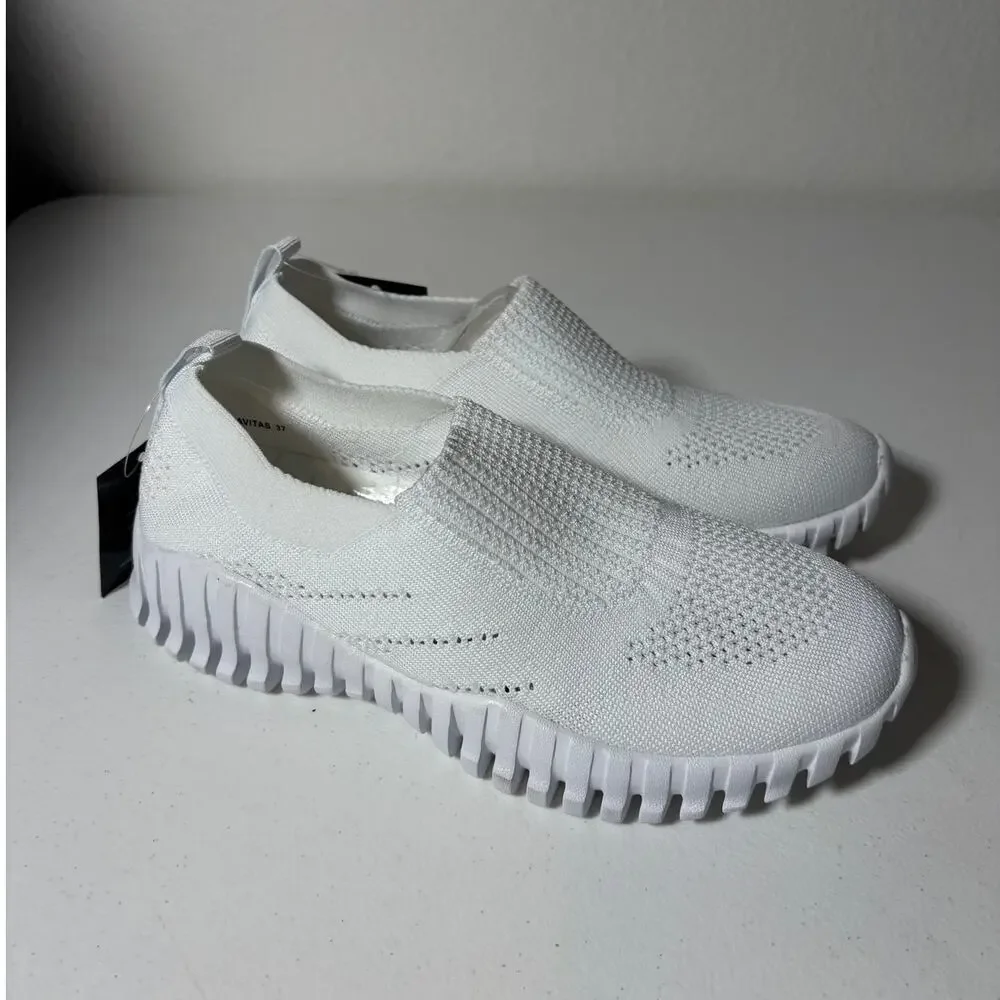 Bernie Mev NWT Size 6 (EU 37) Gravitas Vegan Slip-On Memory Foam Sneakers White